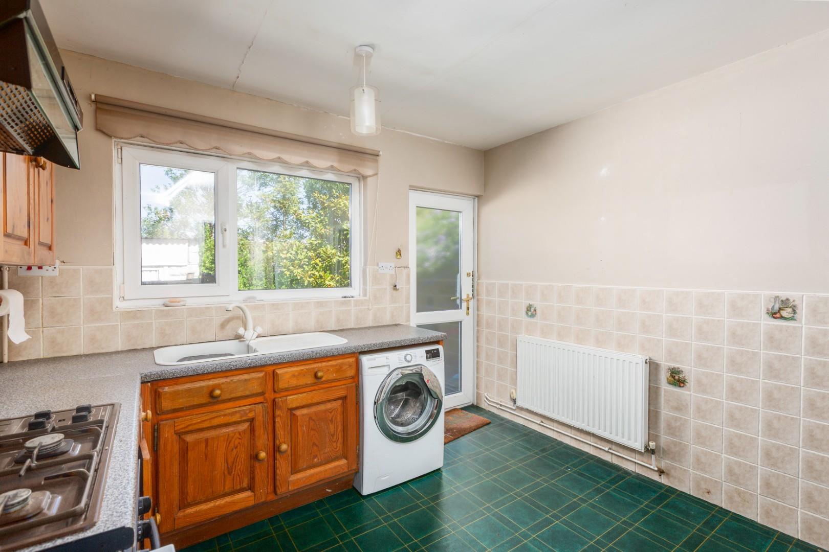 Overland Close, Mumbles, Swansea, SA3 4LR